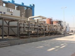 Pipe rack alongside the power plant building
